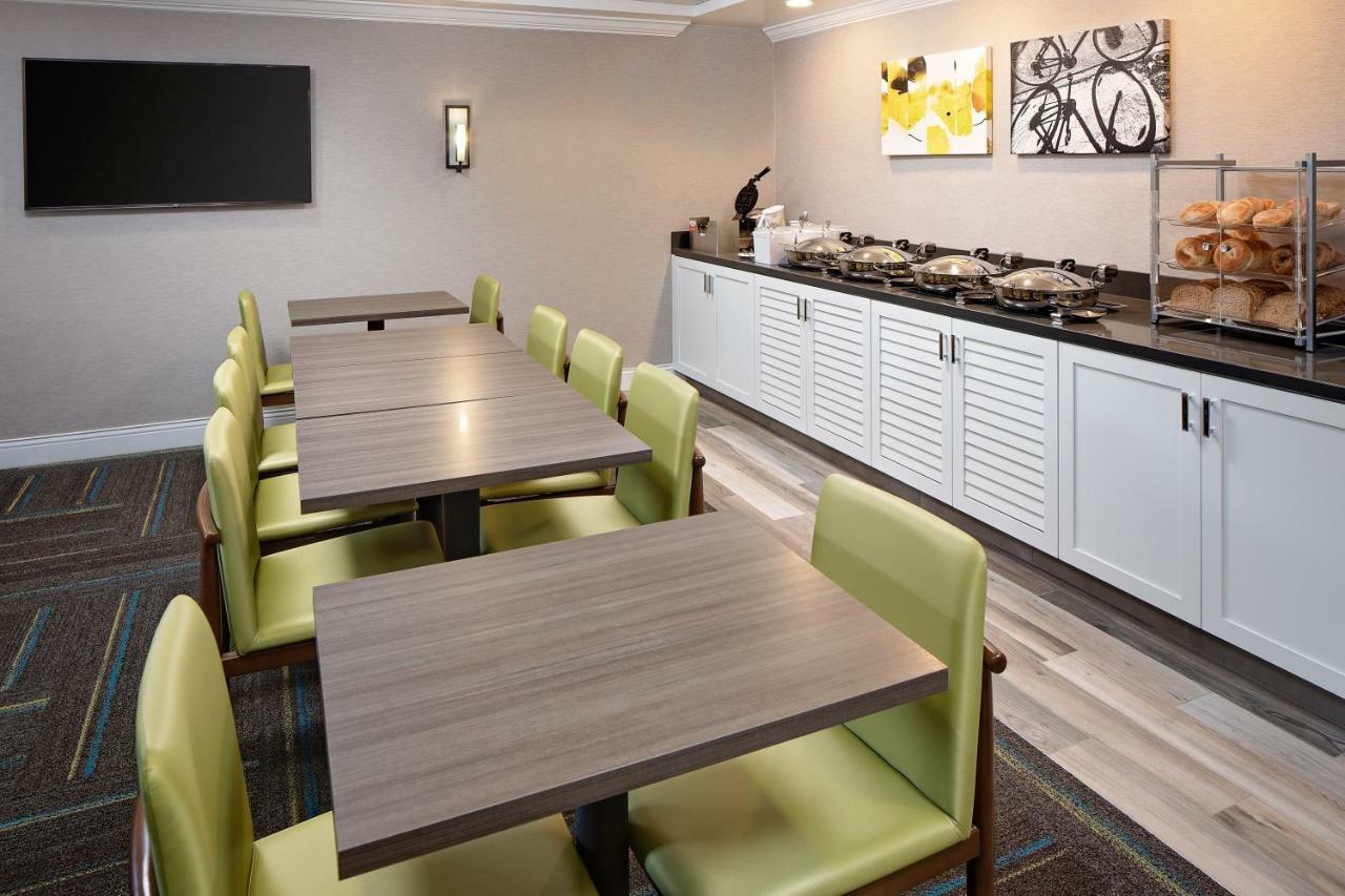 Residence Inn By Marriott Tysons Tysons Corner Exterior foto